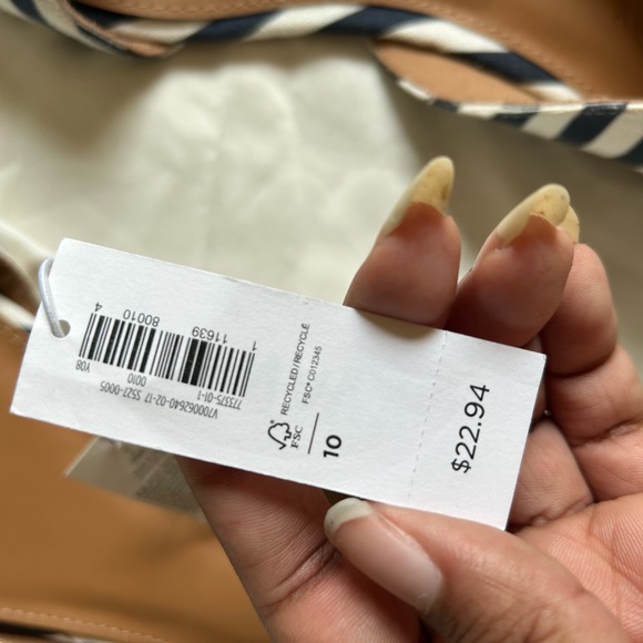 Old Navy Striped Flats: Size 10 - Picture 6 of 6